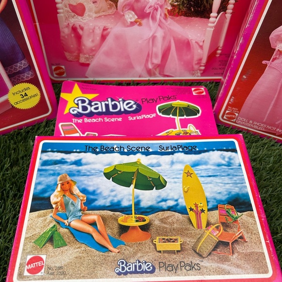 VINTAGE UNOPENED BARBIE play sets circa 1978 and 1982 - Picture 10 of 13